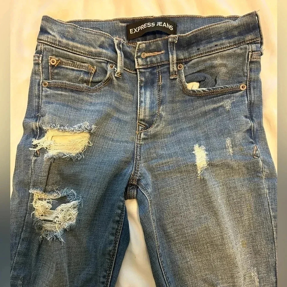 Express Jeans Performance Stretch Skinny Midrise Distressed Jeans - 0 - Picture 2 of 6